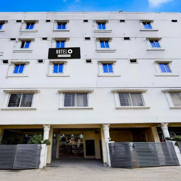 Hotel O Tirumala Road Near Alipiri，位于蒂鲁帕蒂的酒店