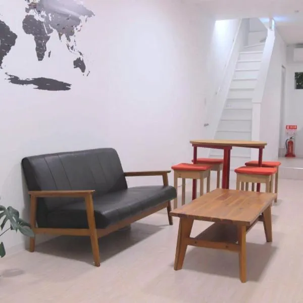 Transit Hostel，位于泉佐野的酒店