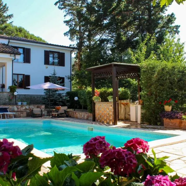 Villa Curcio casa vacanze，位于Gutterie的酒店