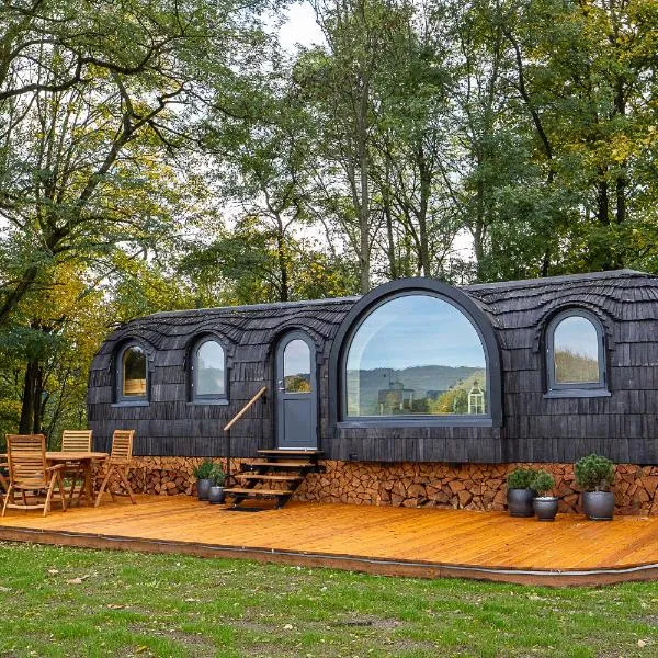 Glamping Skrytín，位于Dobkovice的酒店