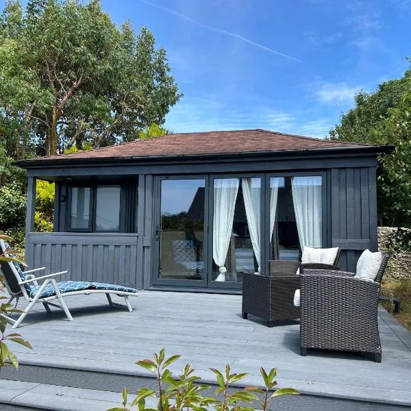 Stylish Cabin in East Sussex near Newhaven ferry，位于纽黑文的酒店