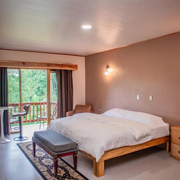 Hotel del Bosque，位于Río Cuarto的酒店