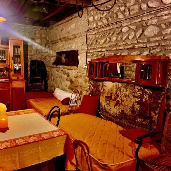 Dzveli Galavani -Old Wall，位于泰拉维的酒店