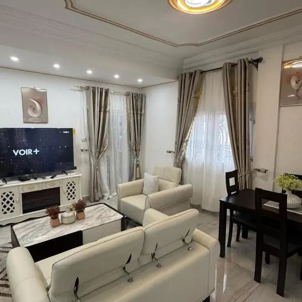 Residence REGINE douala Bonamoussadi，位于杜阿拉的酒店
