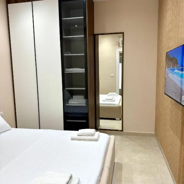White Arena Apartments GOLEM，位于格勒姆的酒店