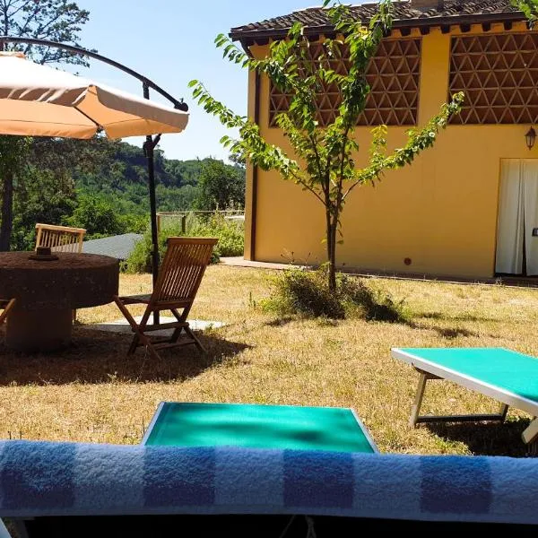 Agriturismo Podere le Tombe，位于帕拉伊阿的酒店