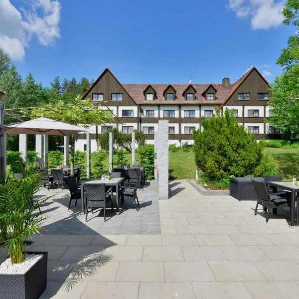 Hotel Sonnenhof Pleinfeld，位于普莱因费尔德的酒店