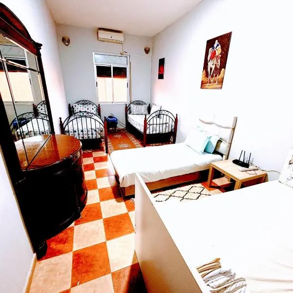 Elhachimi two bedroom with air conditioning，位于拉希迪耶的酒店