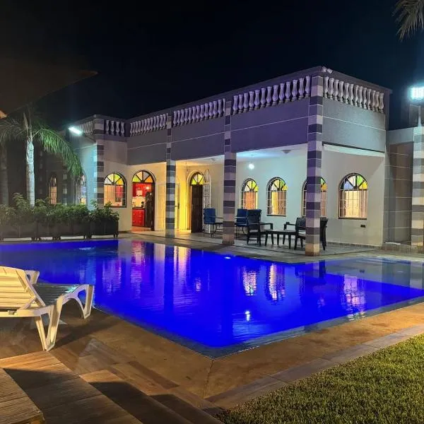 Villa Ines avec piscine privée，位于Sidi Moussa Ben Ali的酒店
