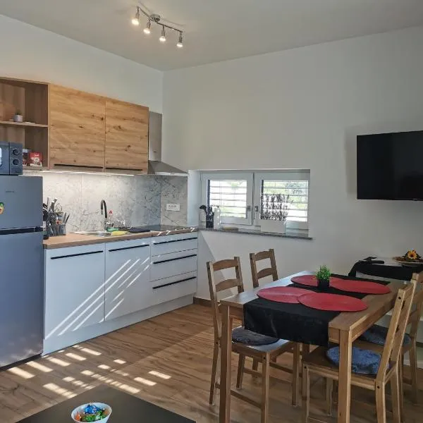 Apartma Lipa，位于Veliki Gaber的酒店