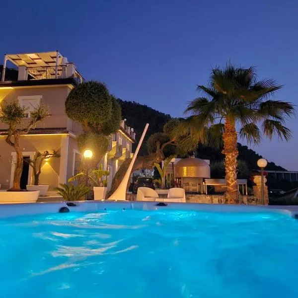 Suite Pizzo jacuzzi rooms，位于皮佐的酒店