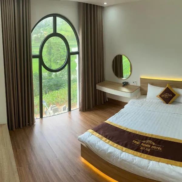 Trúc Nhân Hotel，位于同文的酒店