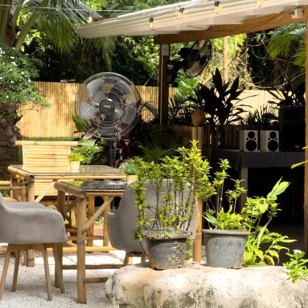 The Summer House Samui，位于苏梅岛的酒店