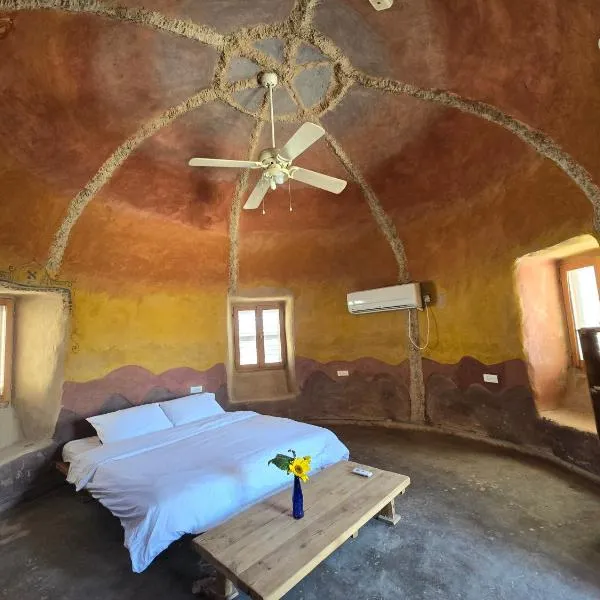 Kibbutz Lotan Eco-Campus，位于Kibbutz Lotan的酒店