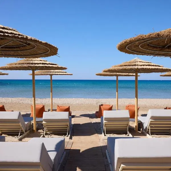 Golden Milos Beach Ηouse by Domotel，位于Provatas的酒店