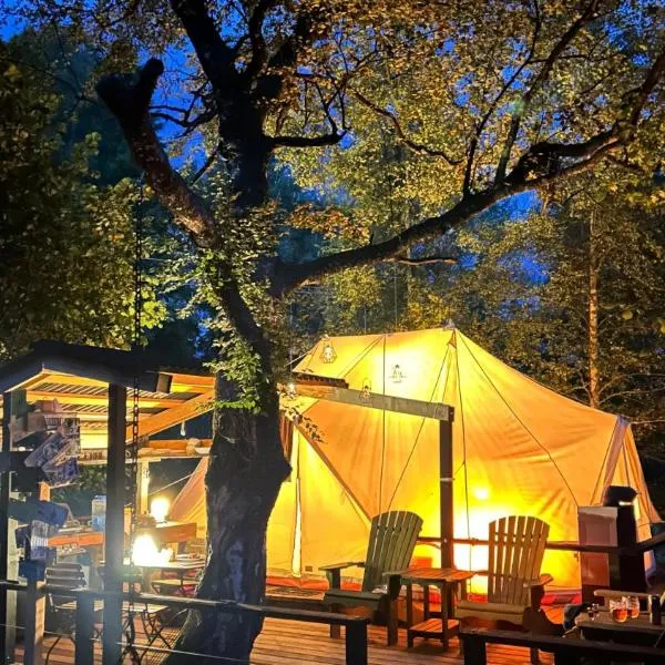 Glamping Štôla- Symbioza，位于斯托拉的酒店