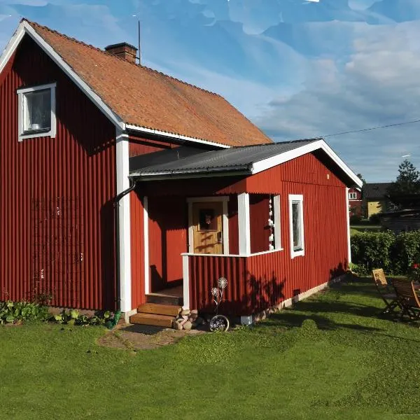 Lilla Huset - mitt i lugnet norr om Mora，位于莫拉的酒店