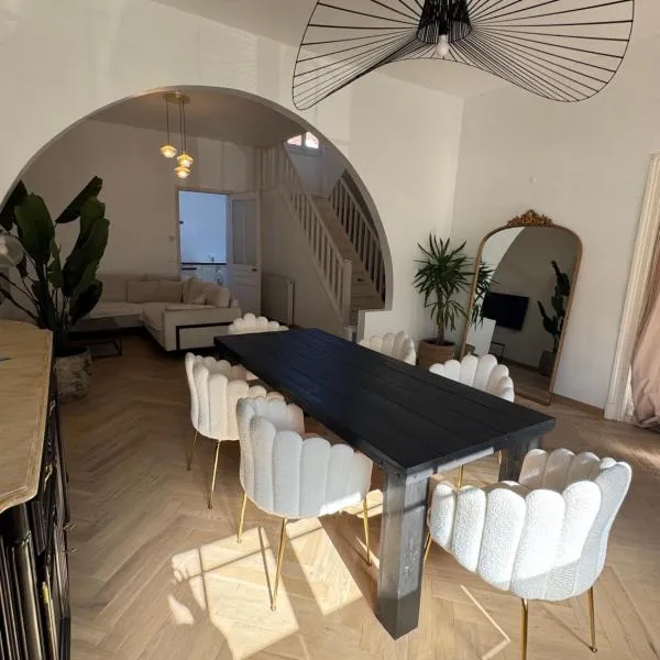 Maison de 140m2 à 300m de la plage，位于敦刻尔克的酒店