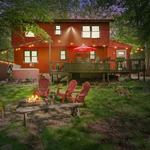 Chalet renovated Near Casino, Camelback , Kalahari 4bdrms firepit hot tub game room，位于托比汉纳的酒店