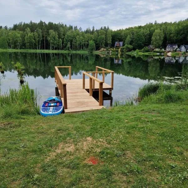 Domek Letniskowy - Leśna Przystań，位于Lubowo的酒店