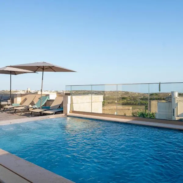 Perlina Farmhouse，位于Kerċem的酒店
