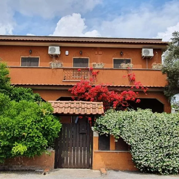 Villa il Glicine，位于阿其利亚的酒店