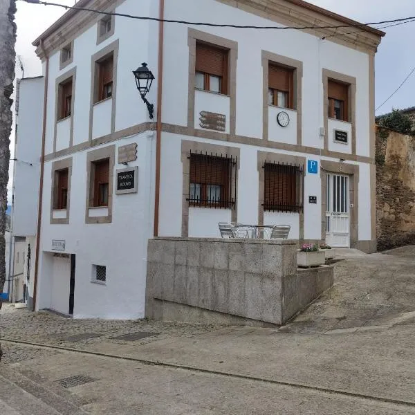 Travesia Rooms，位于萨里亚的酒店
