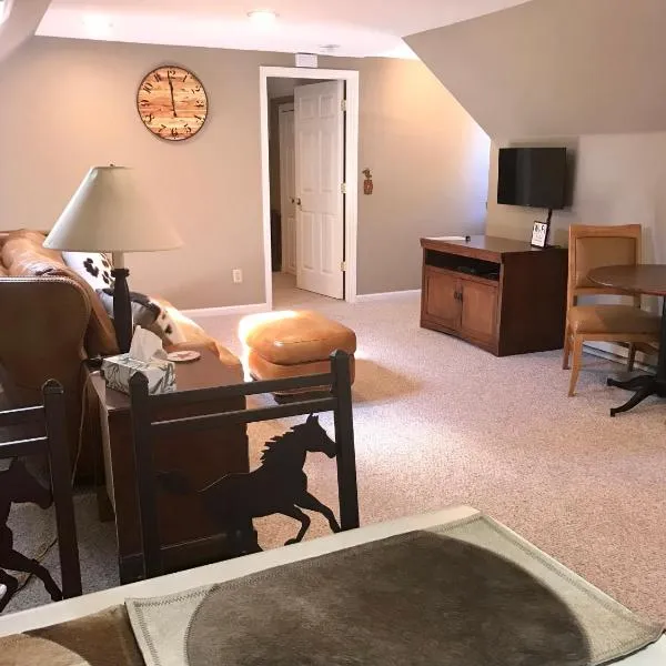 Cozy Mother-in-Law Apartment，位于Osceola的酒店