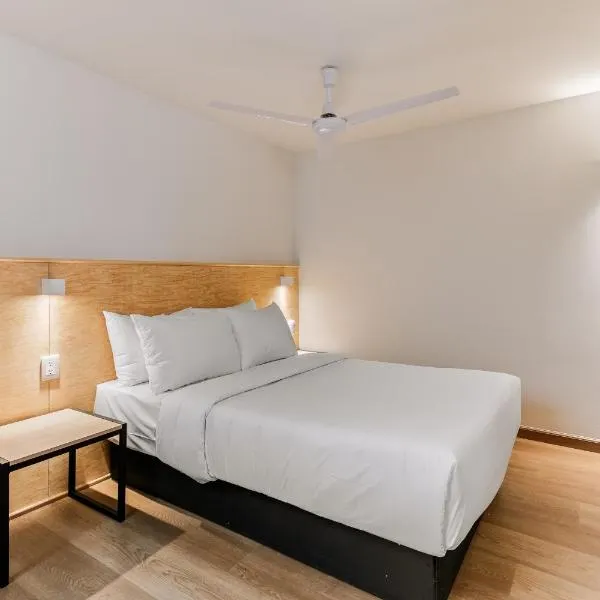 Pájaros By Homirent，位于Laborcillas的酒店