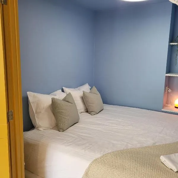 Appartement 2 met terras aan de tuin van Op de Roemte，位于Baflo的酒店