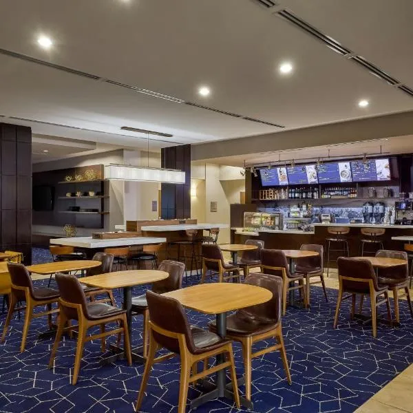 丹佛西南/利特尔顿万怡酒店，位于利特尔顿的酒店