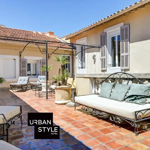 Urban Style Hotel Blason du Ventoux，位于卡庞特拉的酒店
