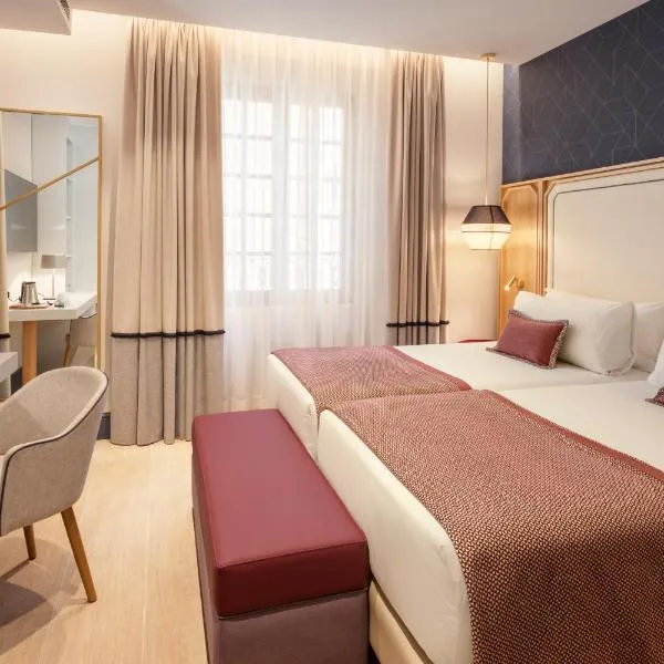 Catalonia Puerta del Mar，位于马拉加的酒店