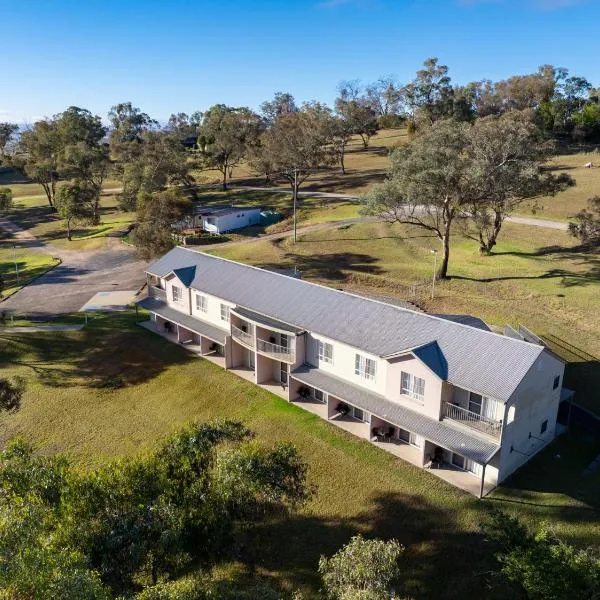BATHURST GOLDFIELDS MOTEL at 428 CONROD STRAIGHT MOUNT PANORAMA，位于巴瑟斯特的酒店