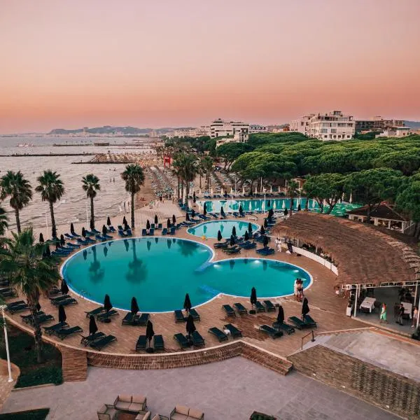 Prestige Resort，位于格勒姆的酒店