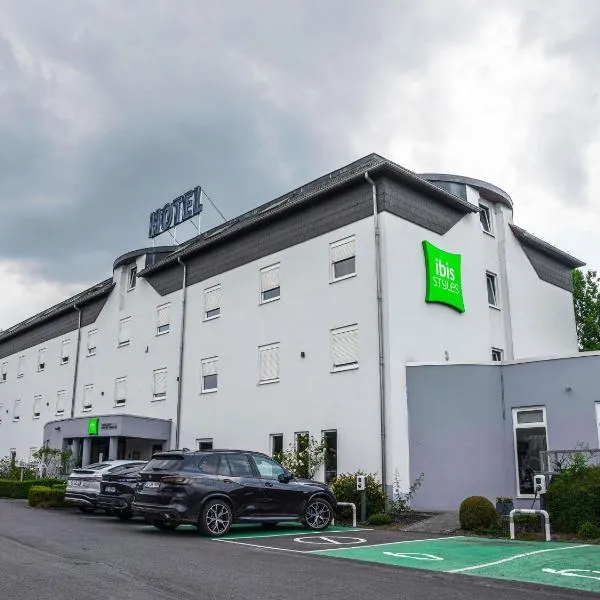 Ibis Styles Charleroi Airport Aero 44，位于沙勒罗瓦的酒店