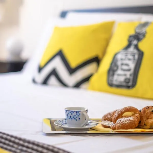 Elegant 2-Suite Residence, near the Thermal Baths，位于卡斯特罗卡罗泰尔梅的酒店