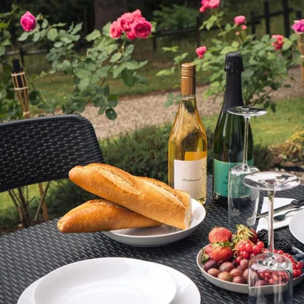 Apartment Schwarzwald mit Pool und Sauna，位于申瓦尔德的酒店