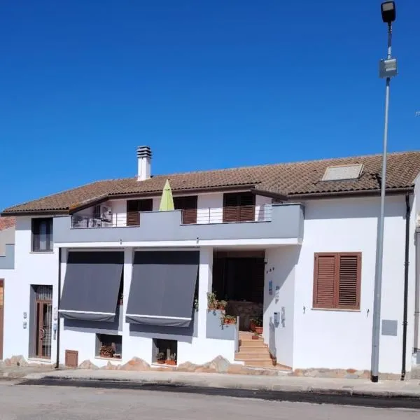 Zeus Casa Vacanza，位于奥尔梅多的酒店