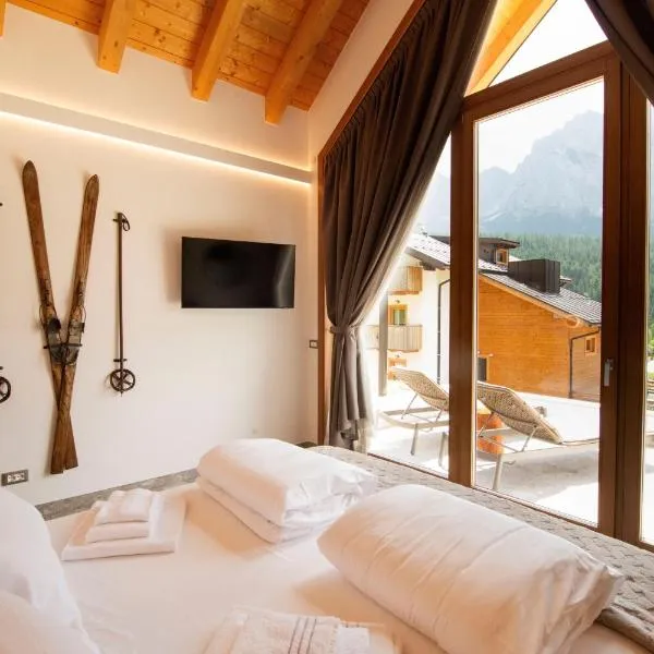 Maison Boutique Private Chalets，位于萨帕达的酒店
