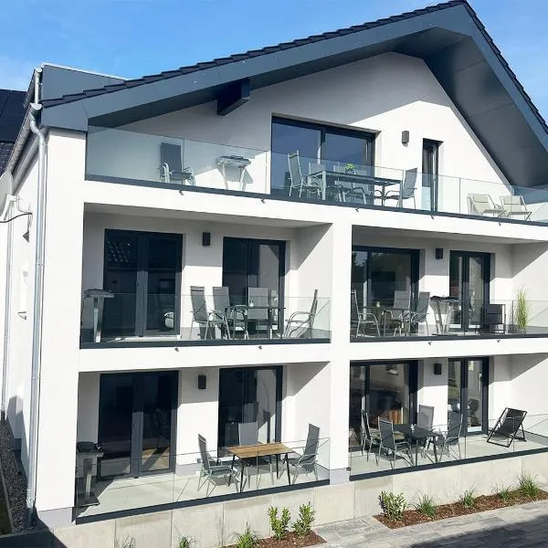 Exklusive 5 Sterne Seeresidenz, Sauna, See, Hund，位于滨湖克拉科的酒店