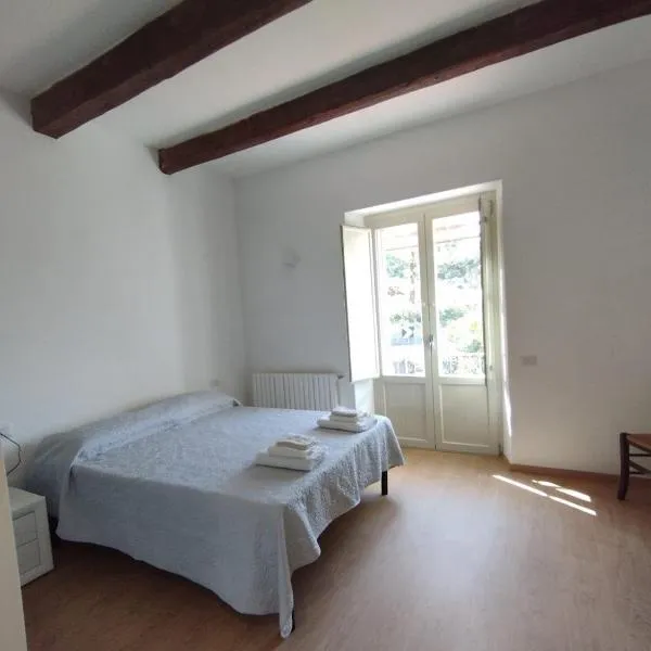 Casa Rasi，位于马拉泰亚的酒店