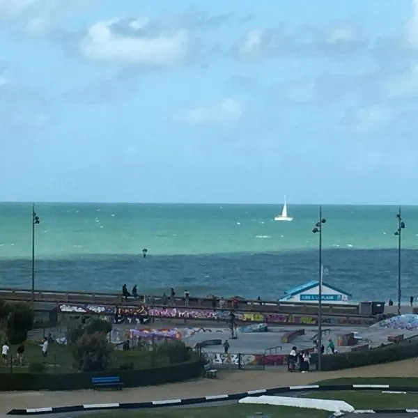 Bleu turquoise，位于迪耶普的酒店