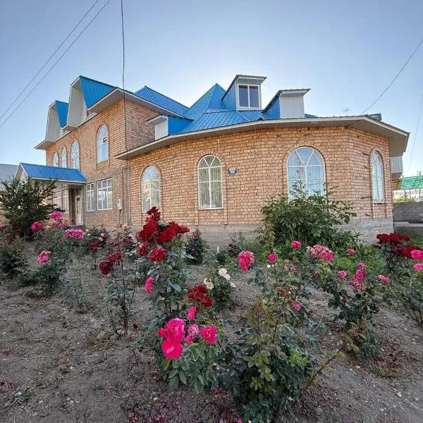 GuestHouse "ERKIN"，位于卡拉科尔的酒店