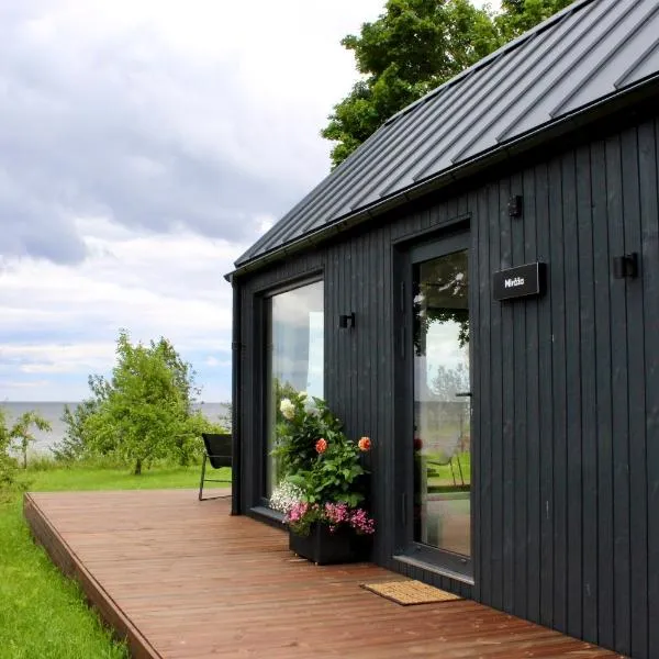 Mirage - Dreamy Seaside Design Cabin，位于恩古雷的酒店