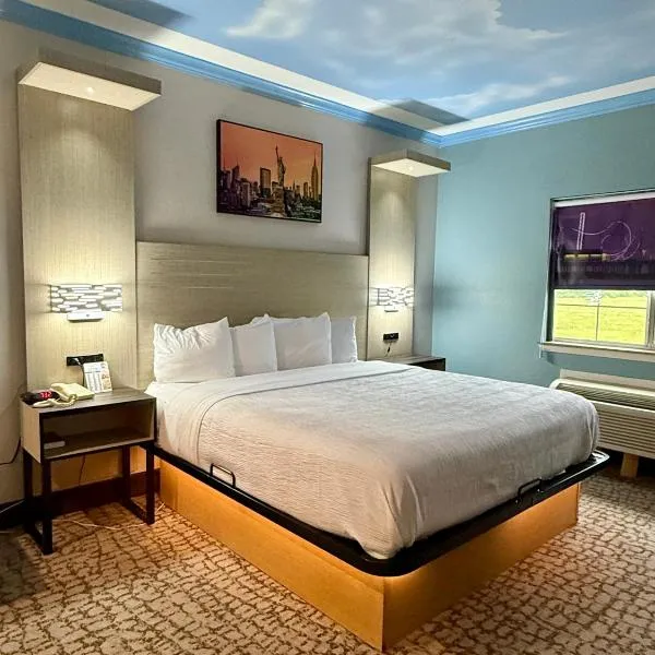 Baymont by Wyndham Texas City，位于德克萨斯城的酒店