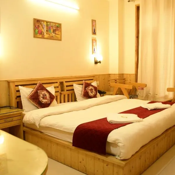 Noel Home's Manali，位于马拉里的酒店