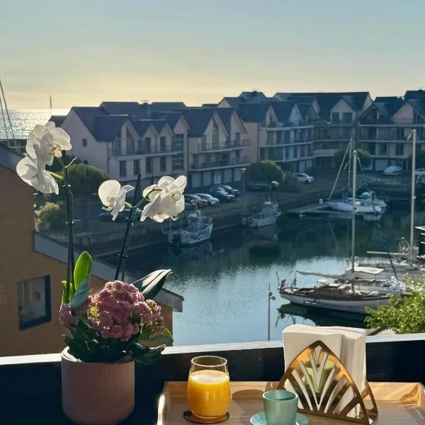 Fabulous Studio Deauville vue mer，位于多维尔的酒店
