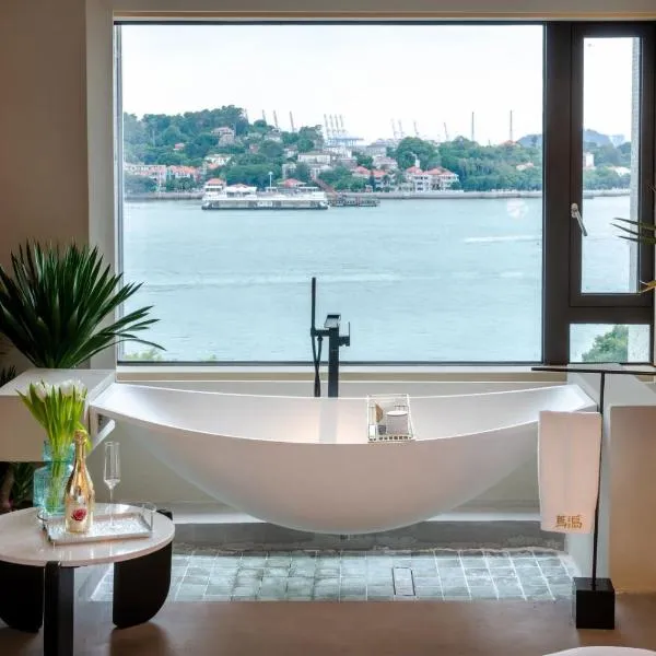 茑岛海景潮宿(厦门中山路步行街轮渡码头店)，位于厦门的酒店