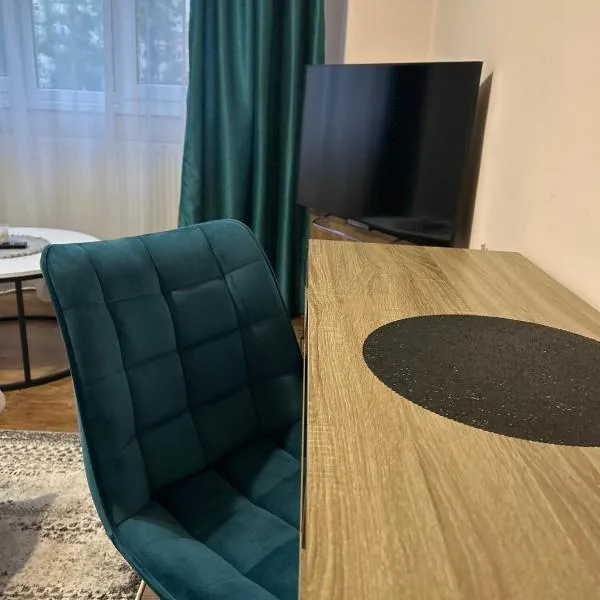 Henriett’s cosy place，位于萨图马雷的酒店